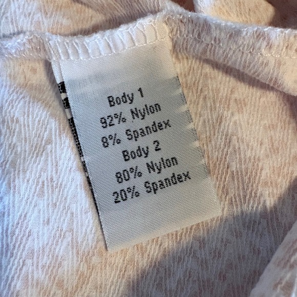 GGBlue Luxe Sport Womens XS Pink Snakeskin Quarter Zip Long Sleeve Golf Top - Picture 8 of 8